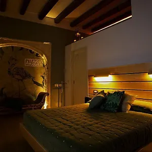 Myo Charming House Dom wakacyjny